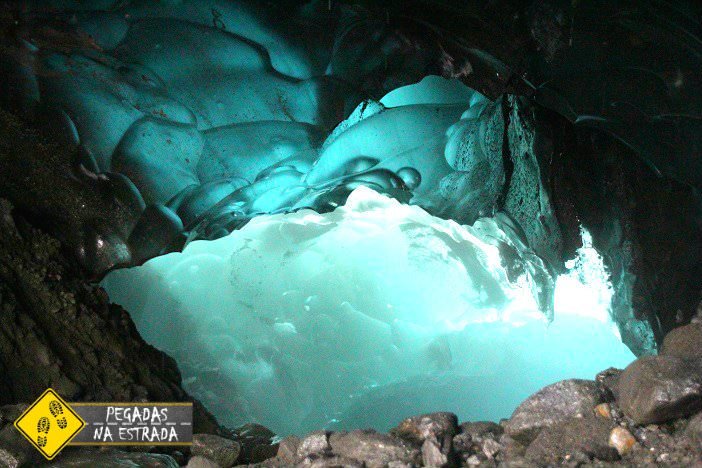 Hiking nas "Cavernas de Gelo de Mendenhall" Alasca